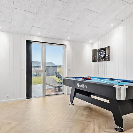 Holiday home 4 Bedroom Gorgeous In *